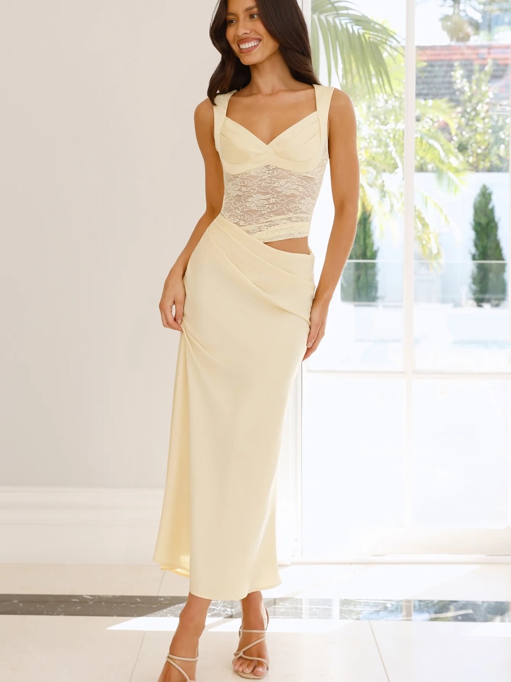 Hello Molly Daydream Daze Lace- Maxi Dress Yellow